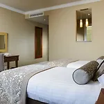 The Brehon & Hotel 4*