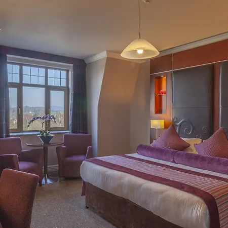 The Brehon & מלון 4*