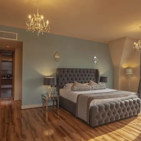 The Brehon & 4* Killarney