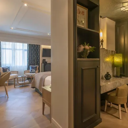 The Brehon & Hotel Killarney