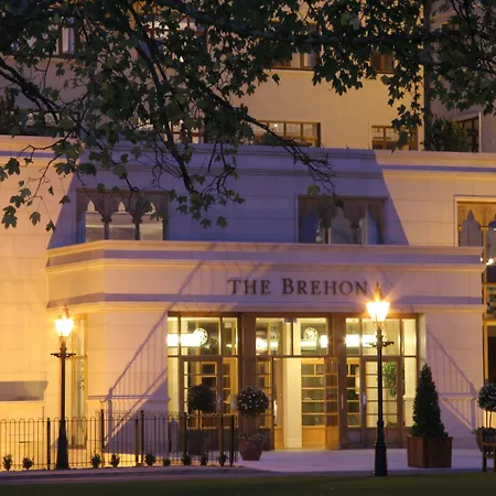 The Brehon & 4*