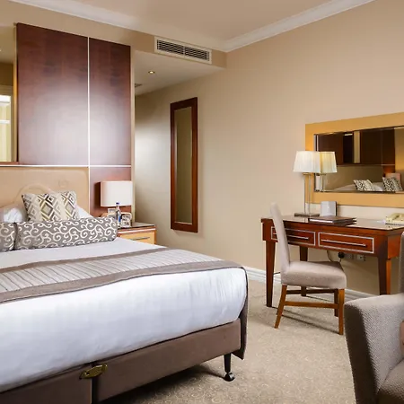 The Brehon & 4* Килларни