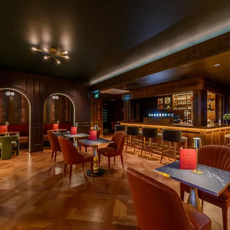 The Brehon & 4*