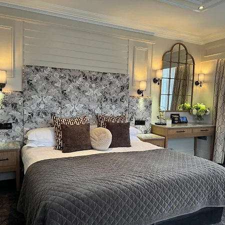 The Brehon & 4* Килларни