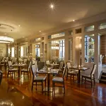 Hotel The Brehon &